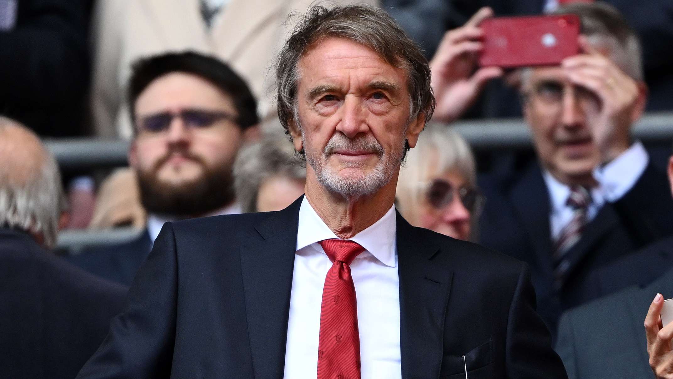 持在榜首位 持在榜首位