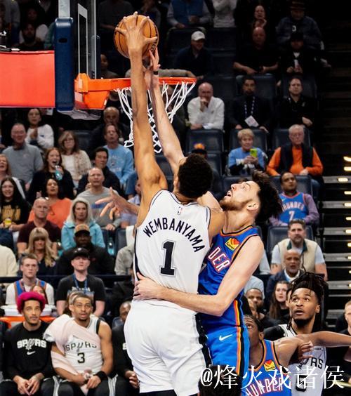 米奇评球队表现：首节发挥不佳，第三节状态下滑