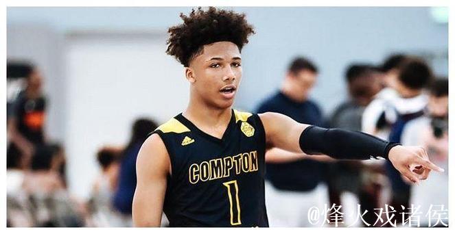 米奇评球队表现：首节发挥不佳，第三节状态下滑